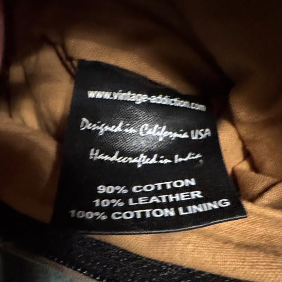 Great Love Olive Crossbody Bag - Picture 14 of 14